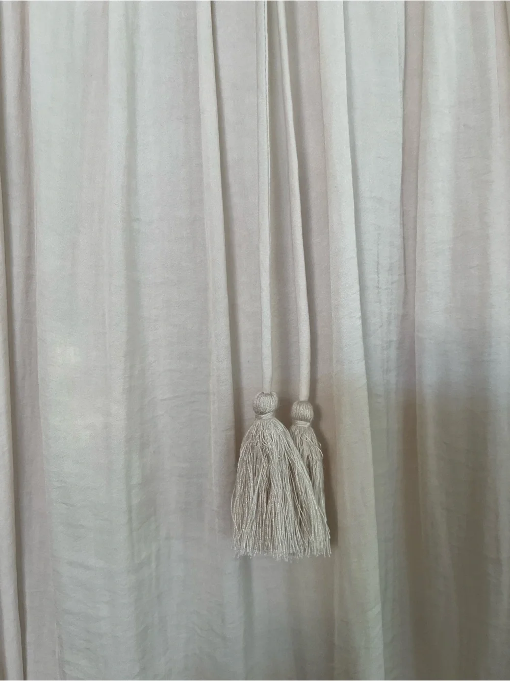 Embroidered Tassel-Tie Flutter Sleeve Top - Picture 5 of 7